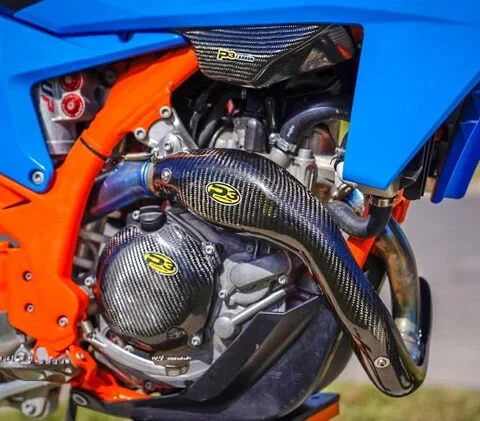 P3 - 201088-FMF - Carbon Fiber Header Heat Shield