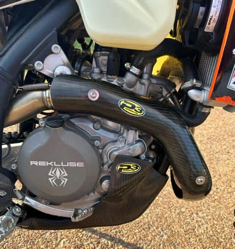 P3 - 201171 - Carbon Fiber Header Heat Shield