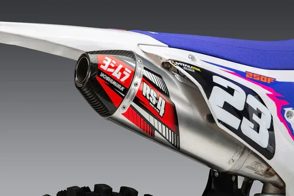 YOSHIMURA - 231032D320 - RS-4 Slip-on Exhaust