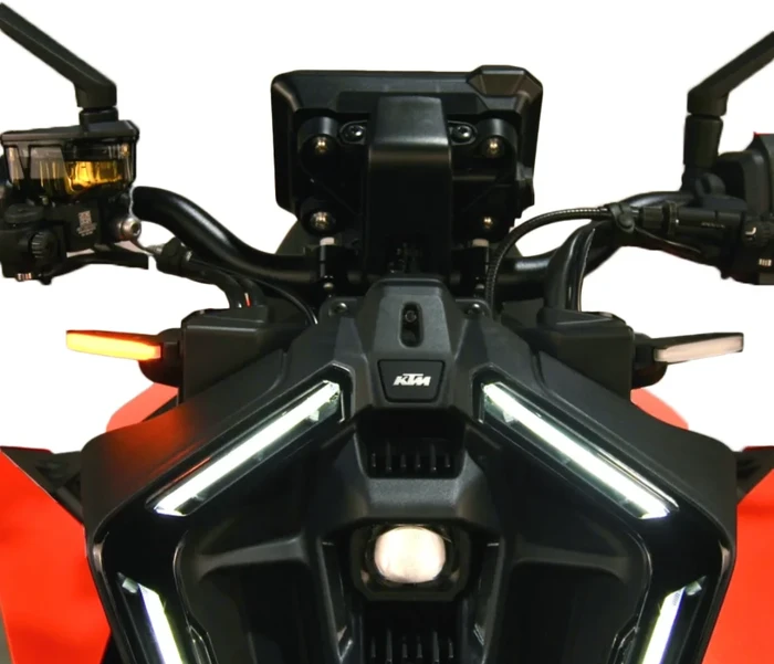NEW RAGE CYCLES - 990-FB-US - Front LED Turn Signals