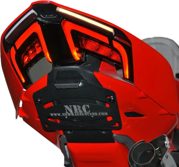 NEW RAGE CYCLES - V4-FE-T-25 - Fender Eliminator