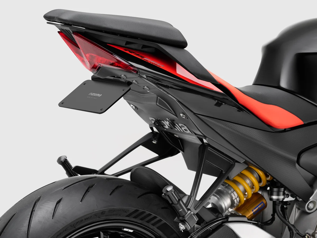 RIZOMA - PTU041B - Flat-Out Fender Eliminator