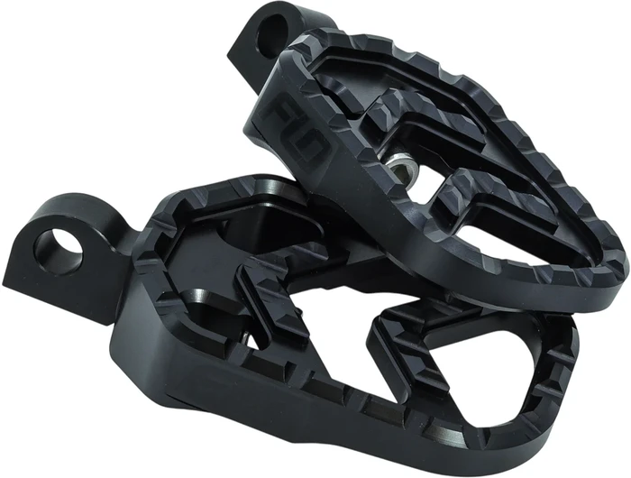 FLO MOTORSPORTS - V-800BLK - Savage Series Footpegs