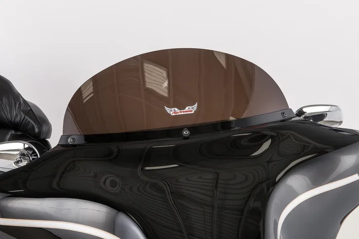 SLIPSTREAMER S-135-8DS Replacement Windshield - Durable Windscreen for Powersports Vehicles