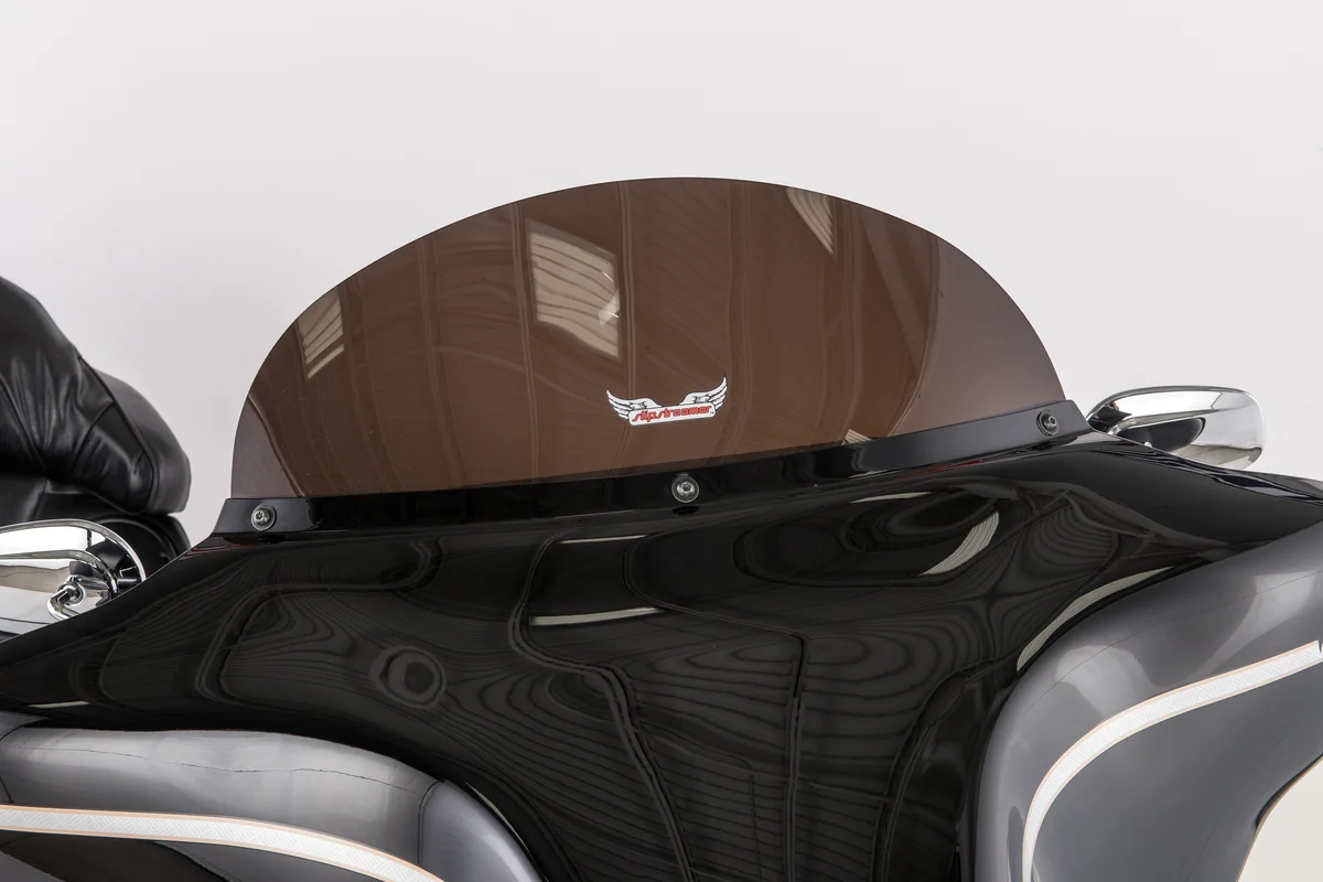 SLIPSTREAMER S-135-8DS Replacement Windshield - Durable Windscreen for Powersports Vehicles