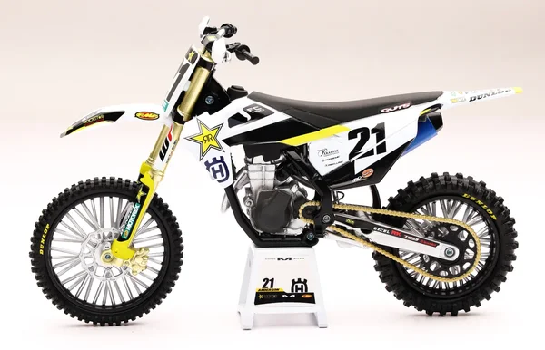 NEW-RAY - 58233 - Race Dirt Bike Replica