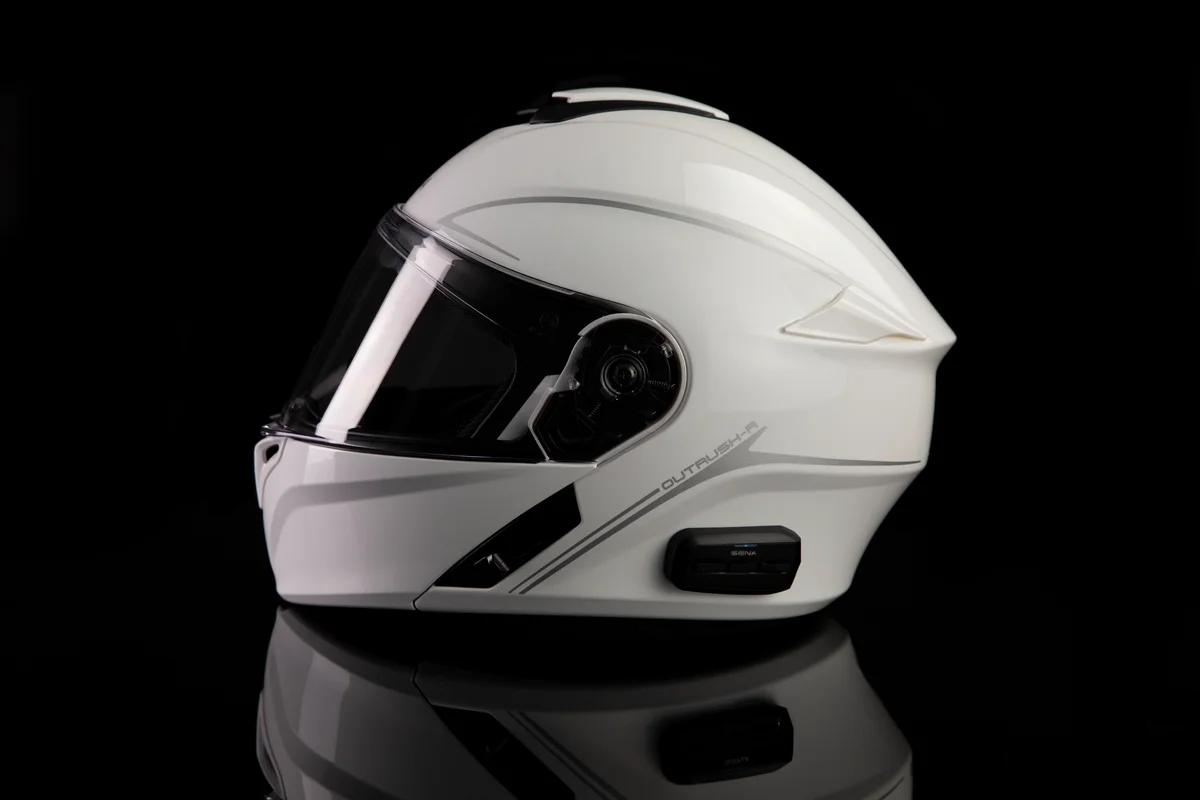 SENA - OUTRUSHR-GW00M3 - Outrush R Flip-Up Helmet