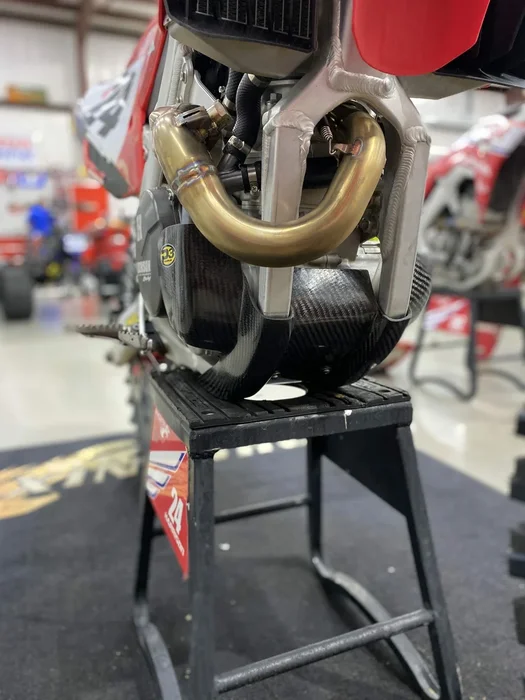 P3 - 305075 - Carbon Fiber Skid Plate