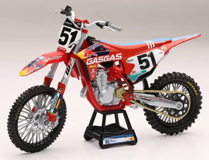 NEW-RAY 1:12 Scale KTM 450 SX-F Dirt Bike Replica - Die-Cast Metal Model